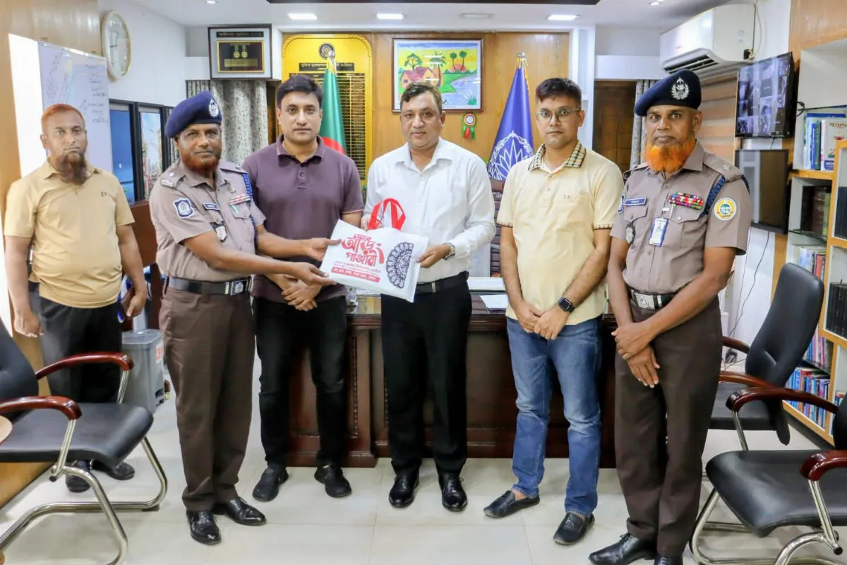 বদলির বিদায়েও ভালোবাসার বন্ধন, ভোলা জেলা পুলিশের সংবর্ধনা পেলেন পুলিশ পরিদর্শক